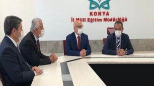 BAKAN YARDIMCISI ÖZER, KONYA'DA MESLEKİ EĞİTİM DEĞERLENDİRME TOPLANTISINA KATILDI