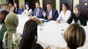 MINISTER TEKİN MEETS WITH TEACHERS IN HATAY