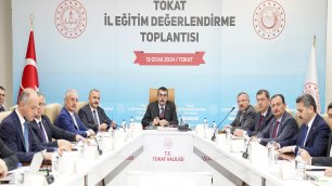 BAKAN YUSUF TEKİN, TOKAT İL EĞİTİM DEĞERLENDİRME TOPLANTISI'NA KATILDI